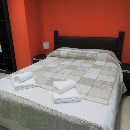 Hotel Caleta Olivia Buitenkant foto